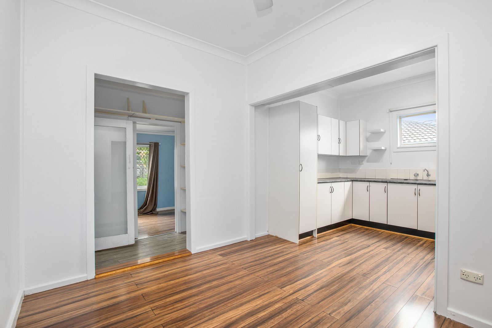 9 Trevor Street TELARAH 8