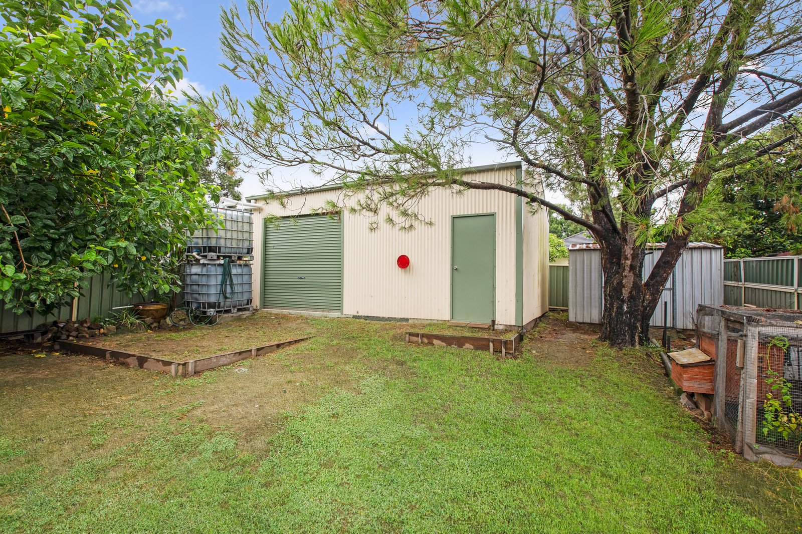 9 Trevor Street TELARAH 17