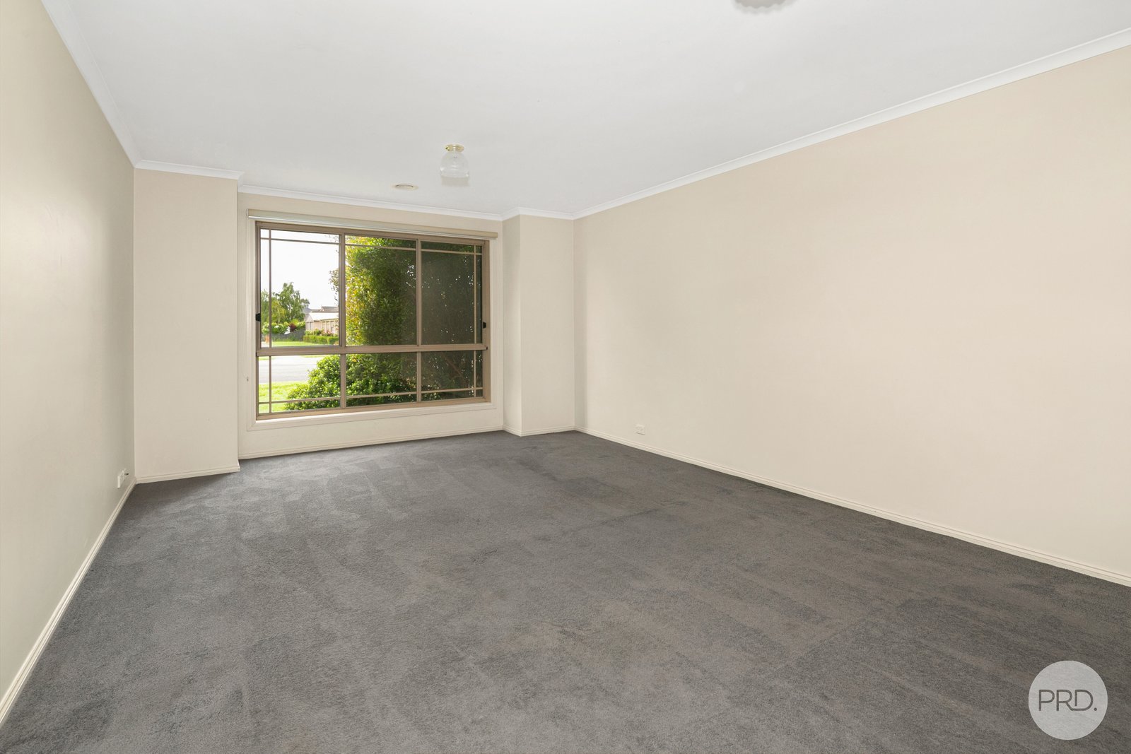 9 Tudor Avenue DELACOMBE 2