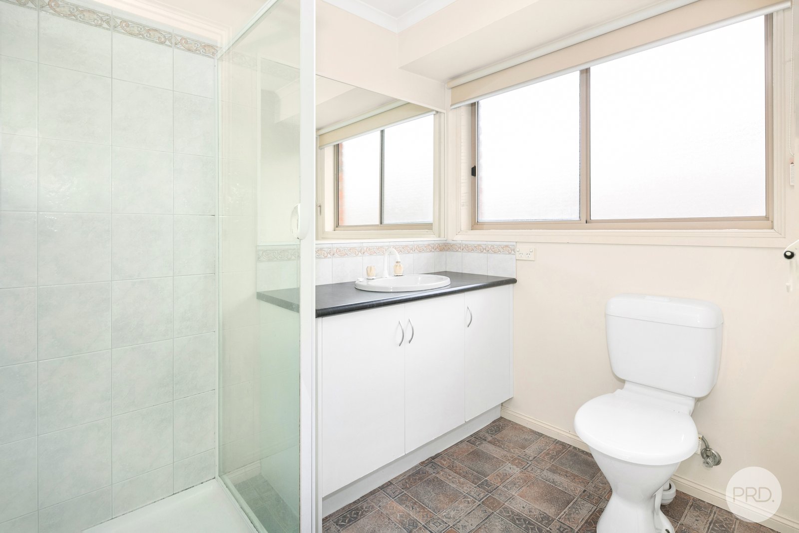 9 Tudor Avenue DELACOMBE 8