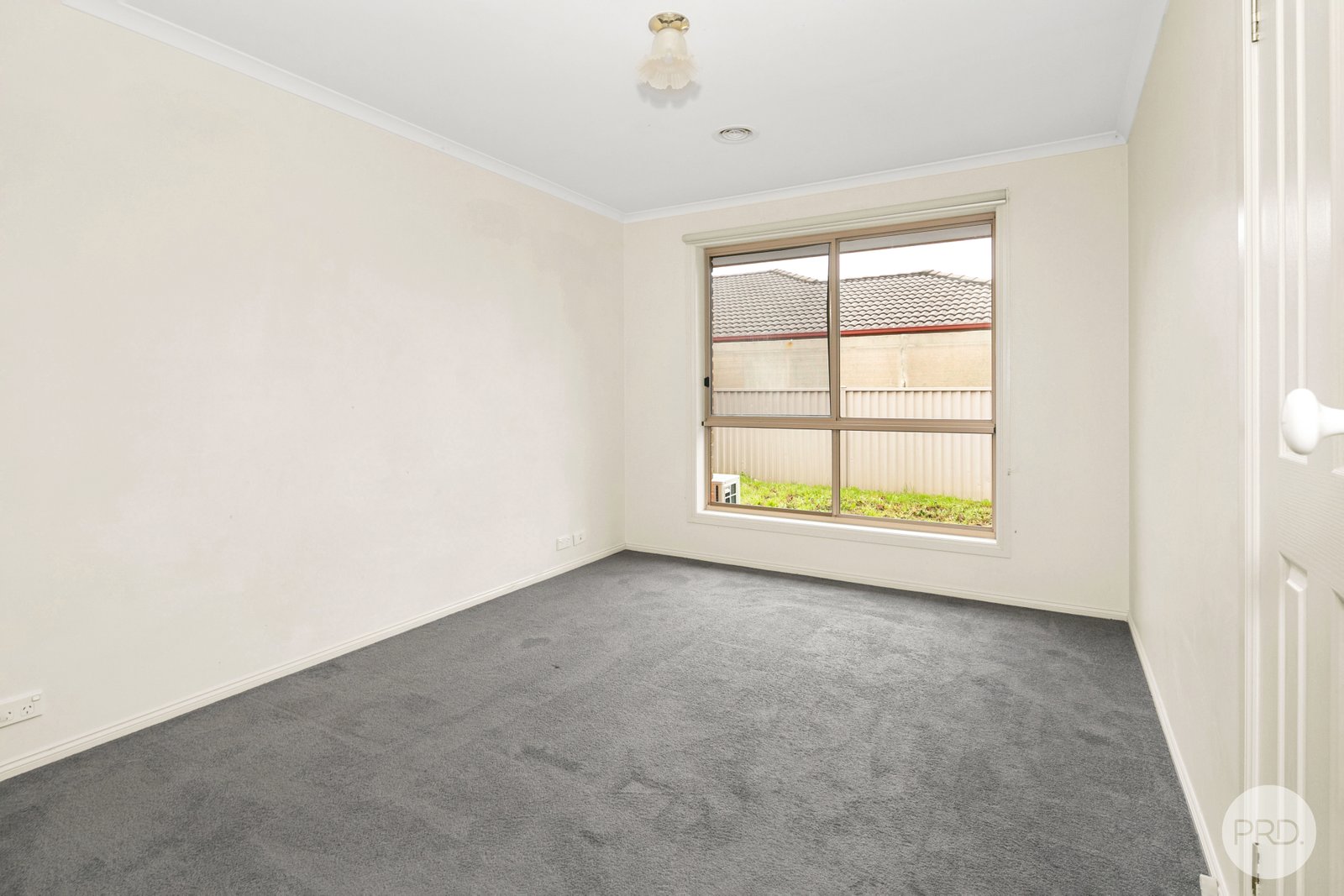 9 Tudor Avenue DELACOMBE 11