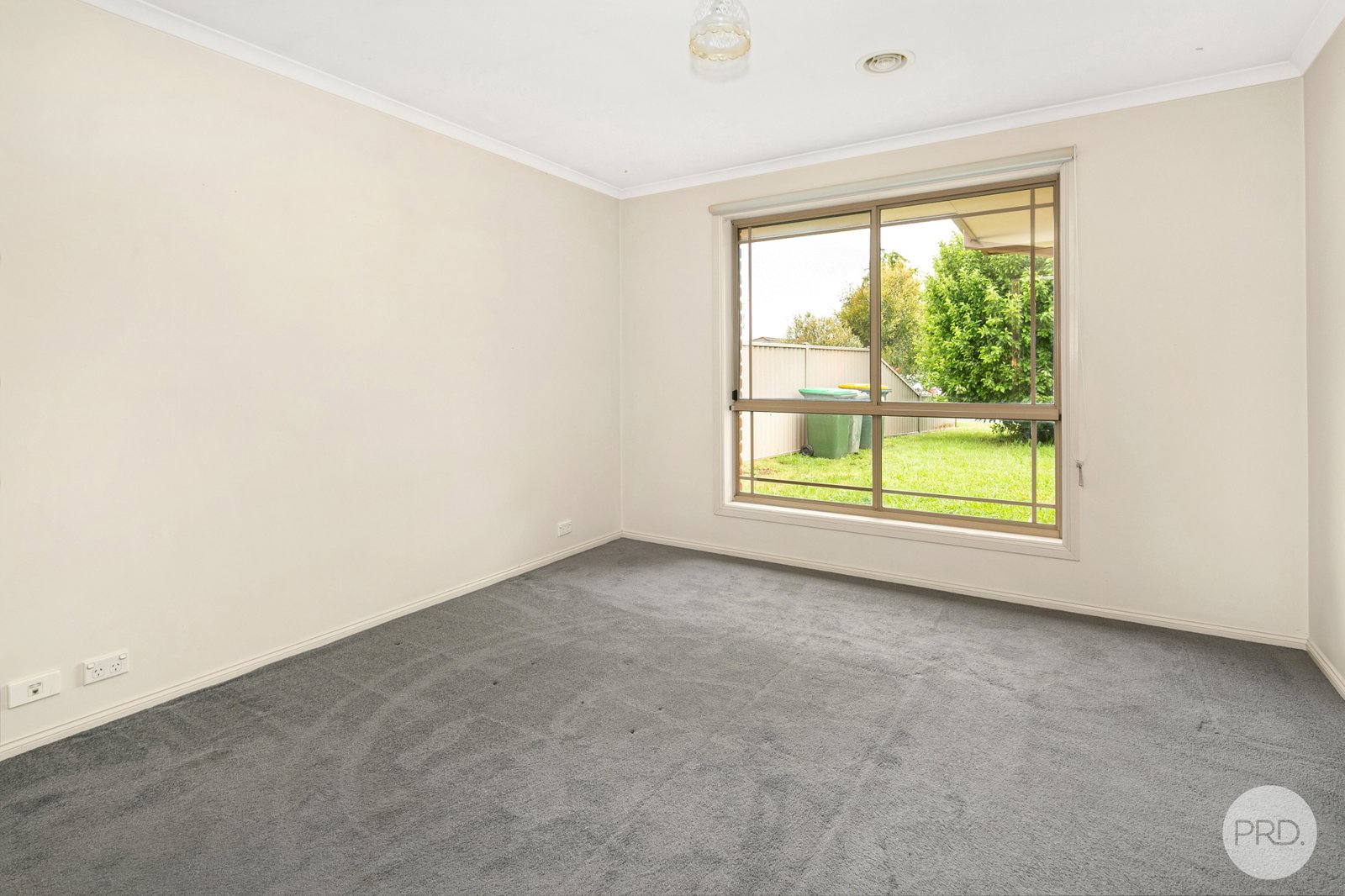 9 Tudor Avenue DELACOMBE 12