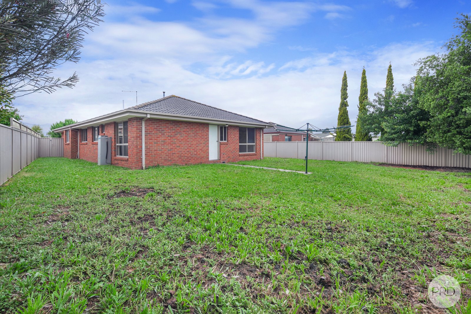 9 Tudor Avenue DELACOMBE 16