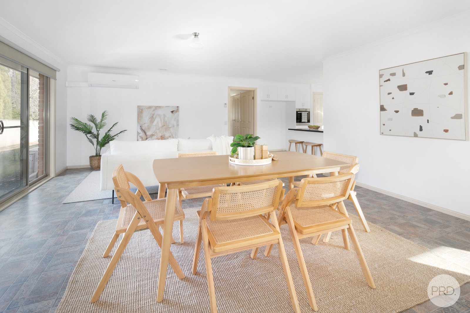 9 Tudor Avenue DELACOMBE 6