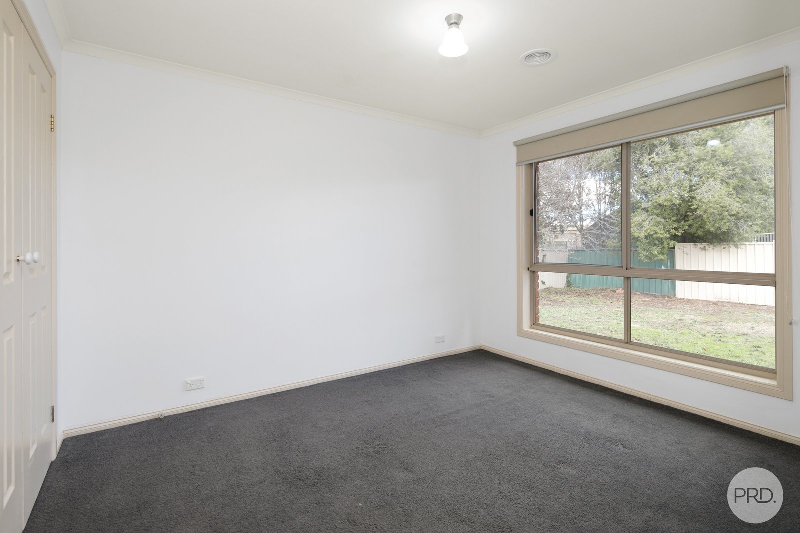 9 Tudor Avenue DELACOMBE 13