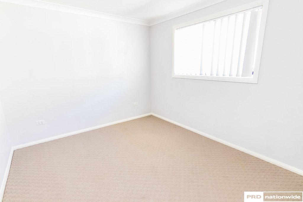 9 Tulipwood Crescent TAMWORTH 21