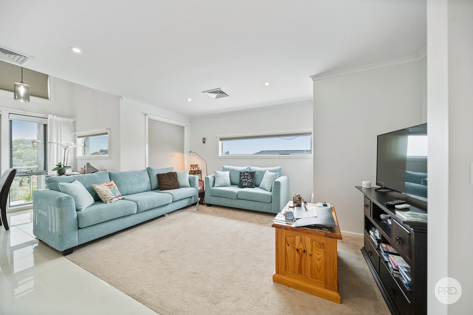 9 Tununga Circuit KANGAROO FLAT 5