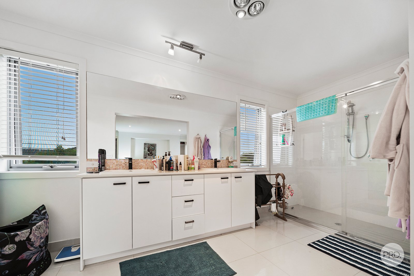 9 Tununga Circuit KANGAROO FLAT 8