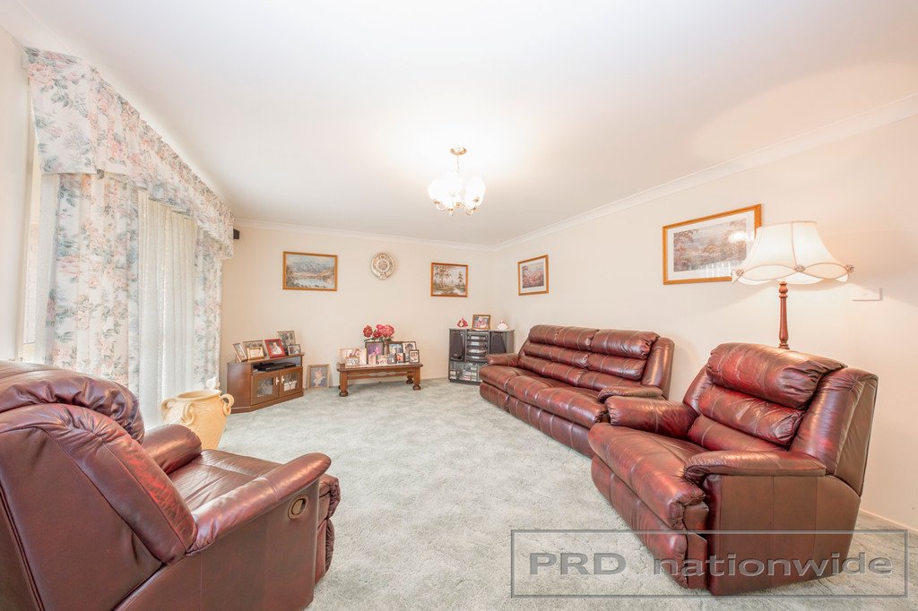 9 Turin Terrace RUTHERFORD 4