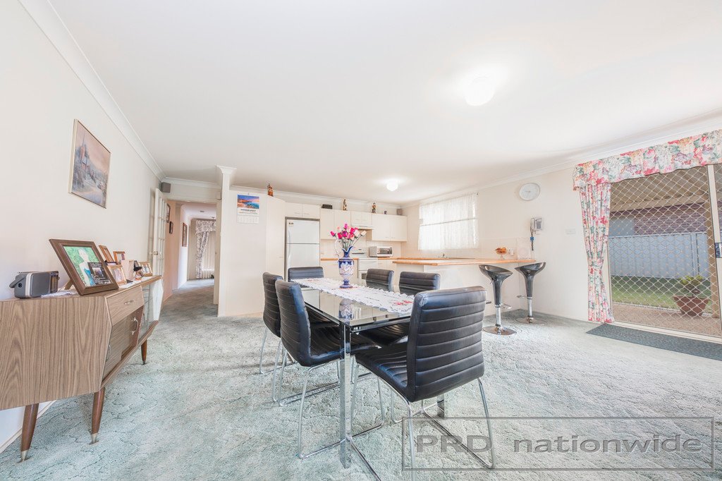 9 Turin Terrace RUTHERFORD 8