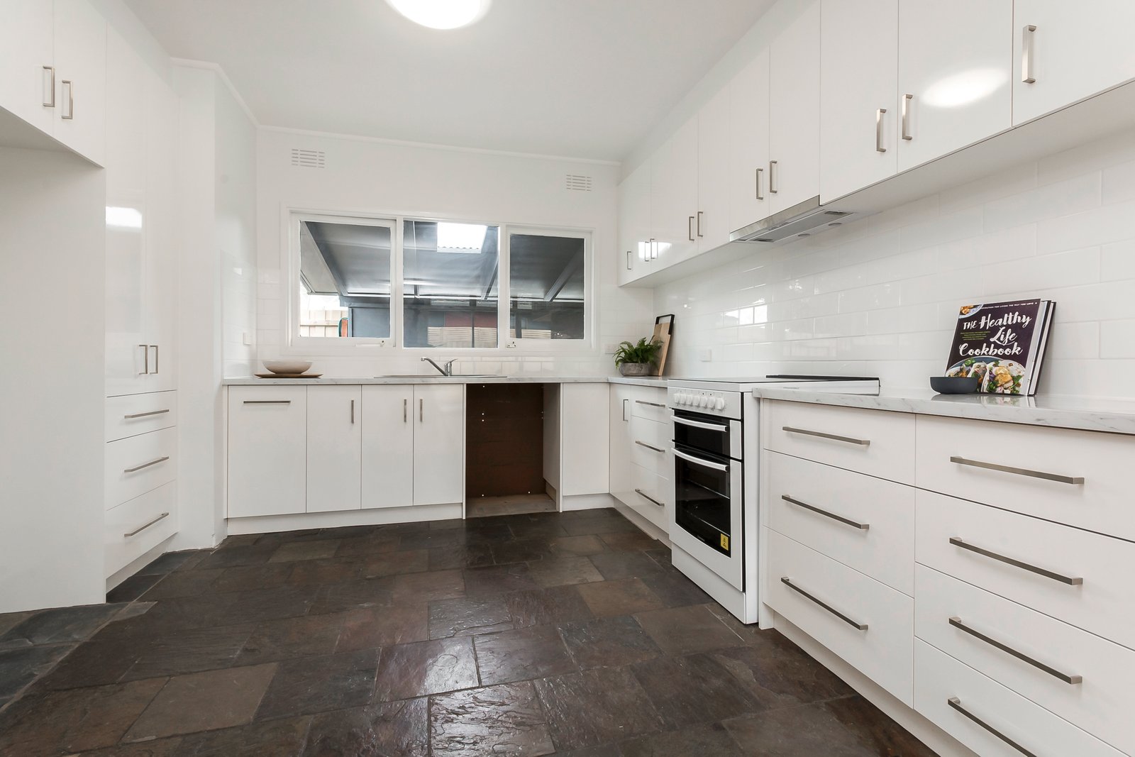 Gallery: 9 Tyrone Street