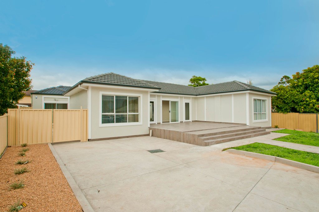 9 Unara Rd  DAPTO 2