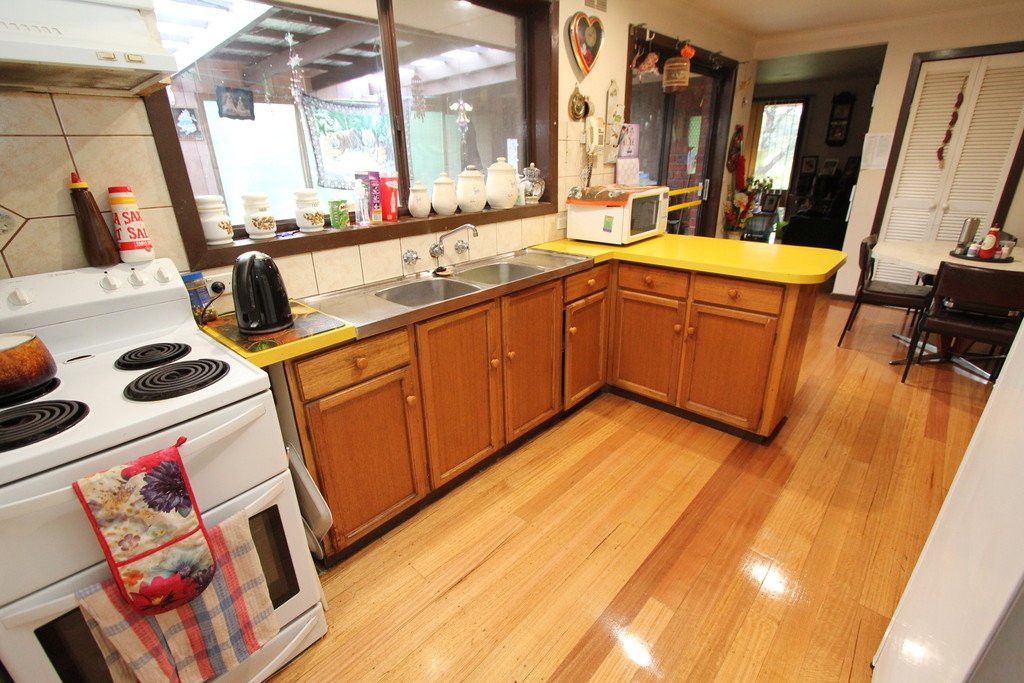 9 Urquhart Street GORDON 3