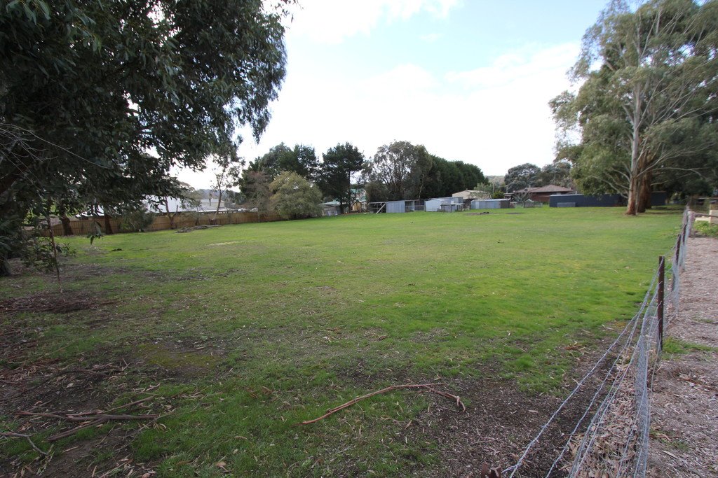 9 Urquhart Street GORDON 10