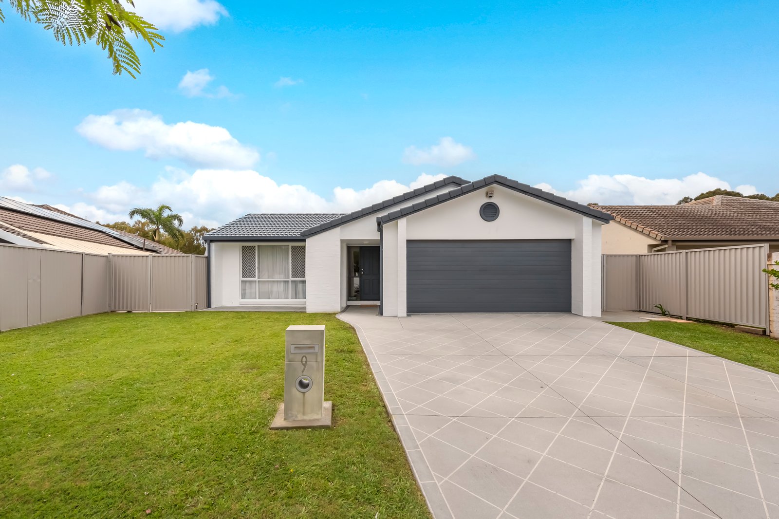 9 Vaucluse Place ROBINA 1