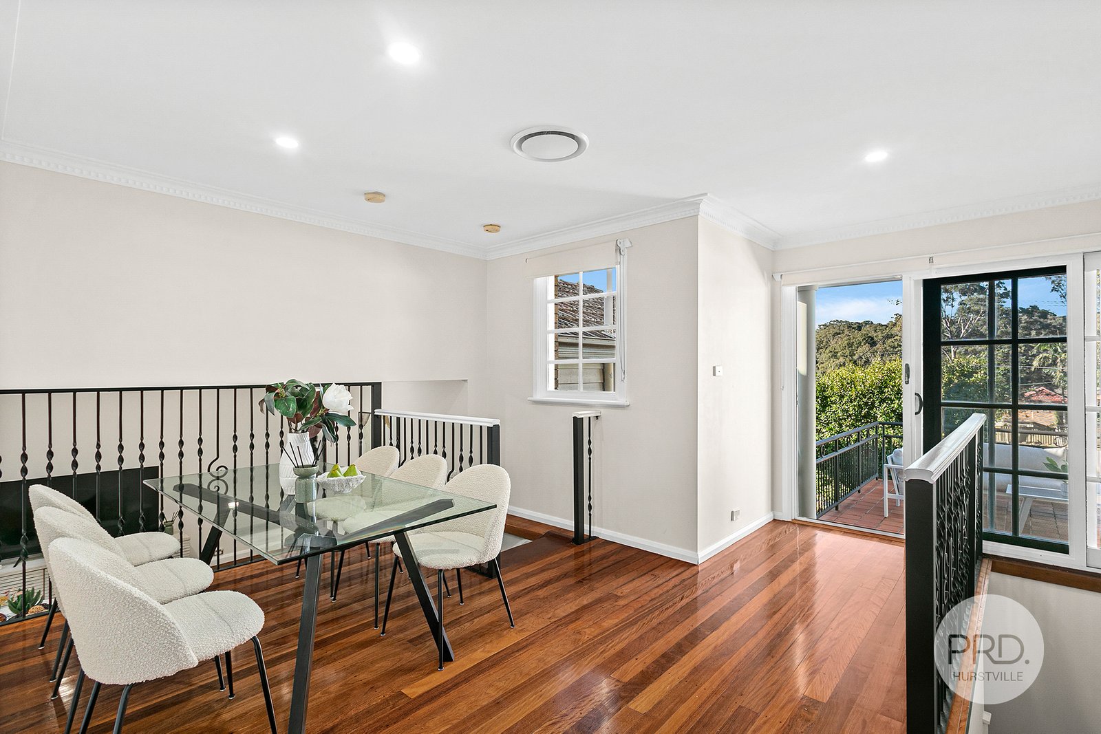 9 Vaughan Street BLAKEHURST 8