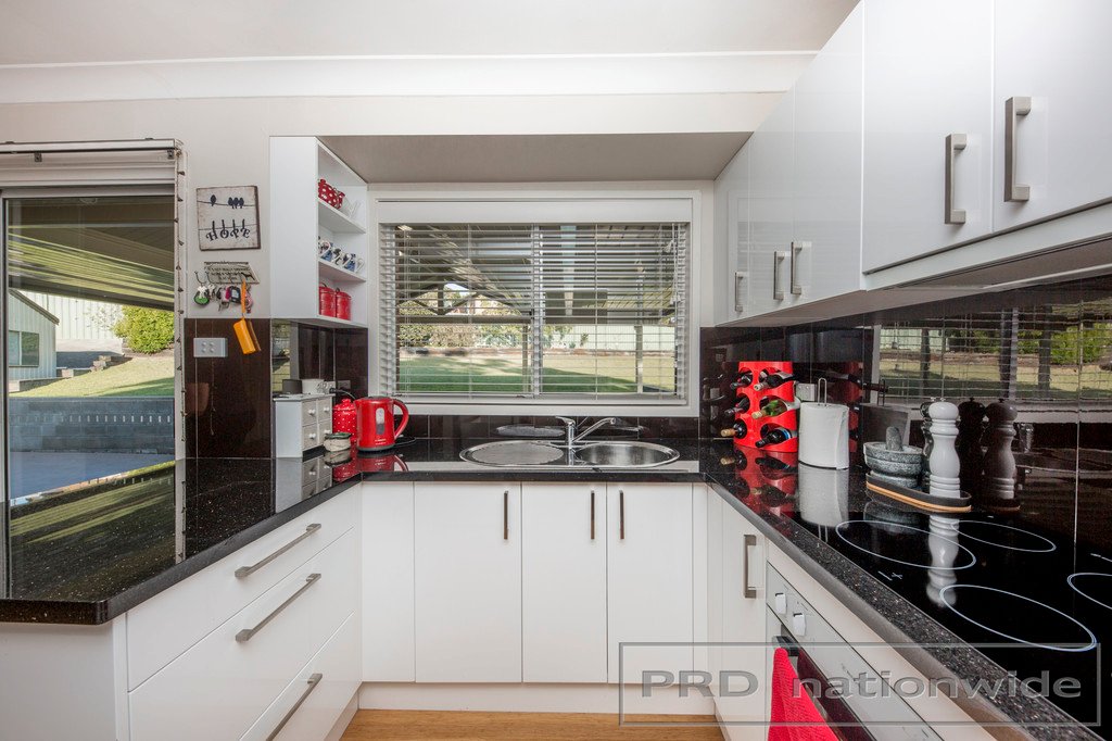 9 Verona Close RUTHERFORD 8