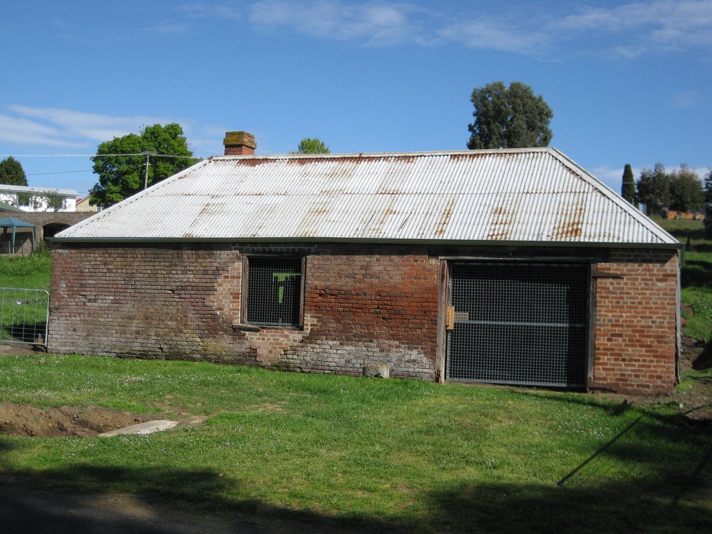 9 Victoria Valley Road OUSE 6