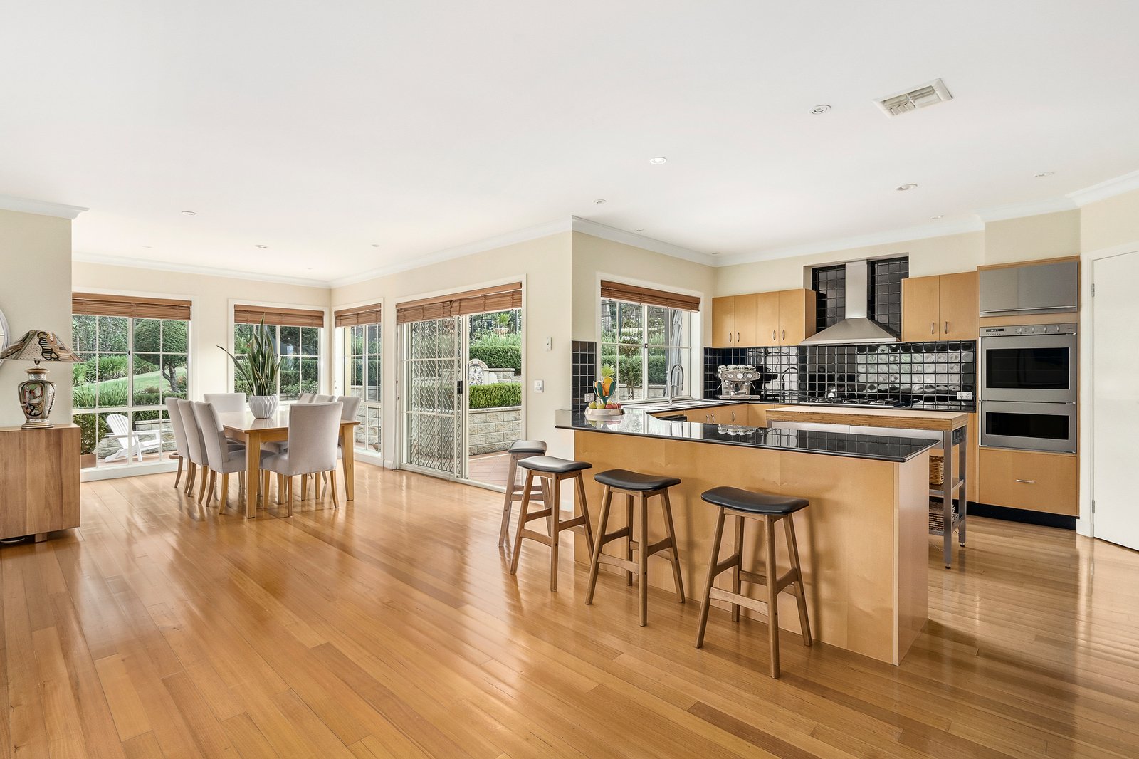 9 Villanova Court, Park Orchards, 3114