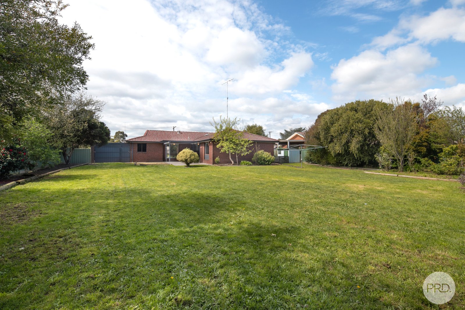 9 Vincent Ct DELACOMBE 16