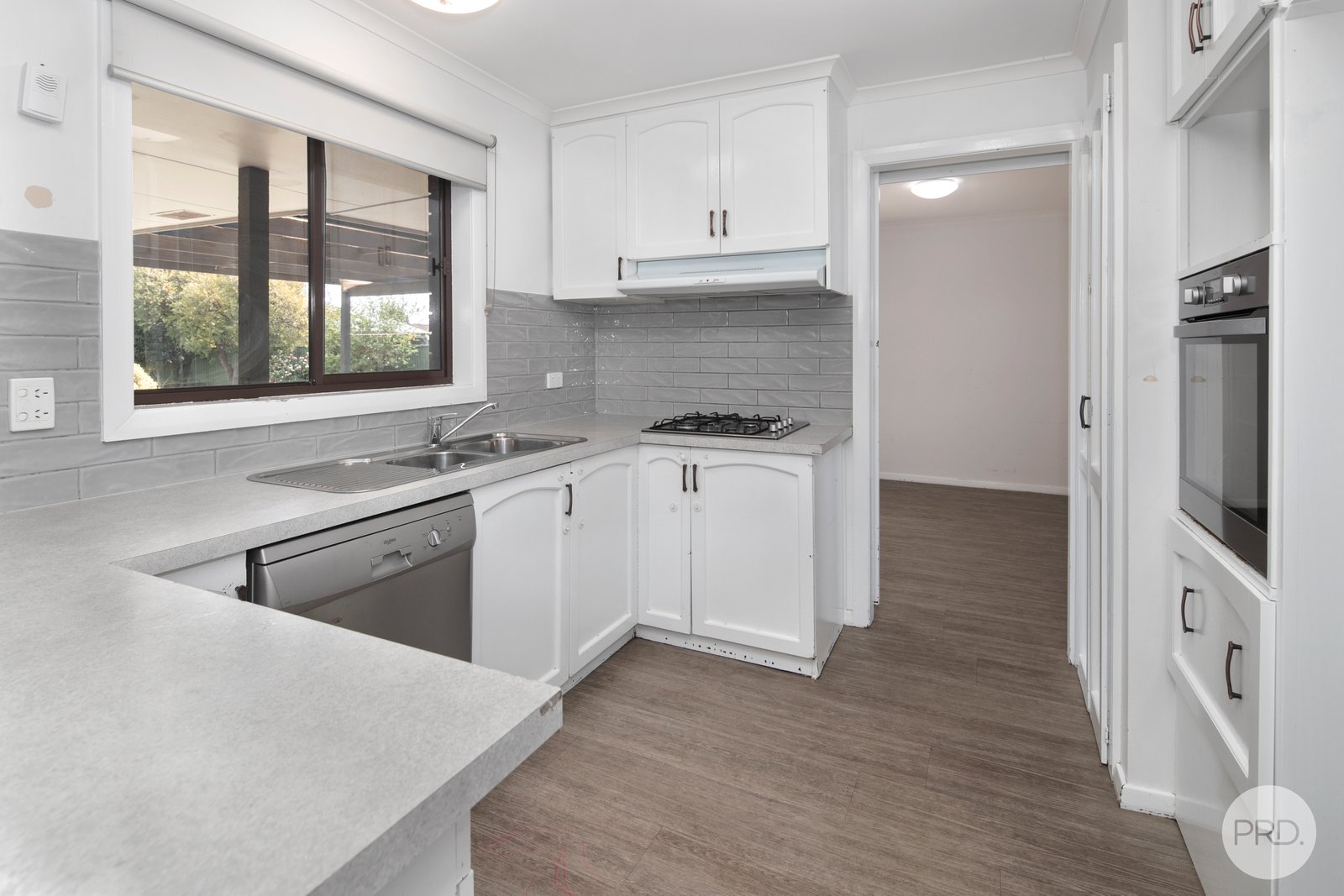 9 Vincent Ct DELACOMBE 7