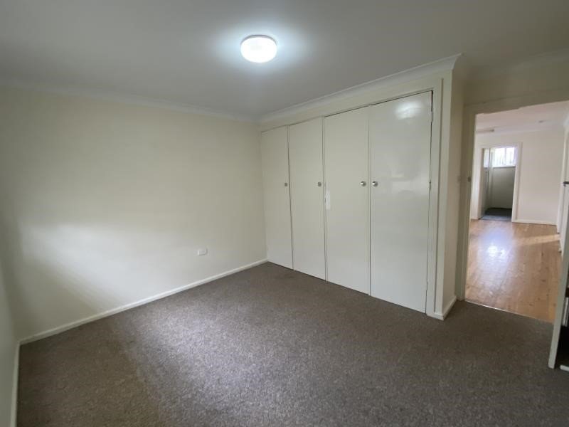 9 Wagtail Close TAMWORTH 5
