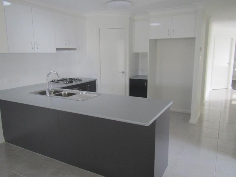 9 Wagtail Close TAMWORTH 3