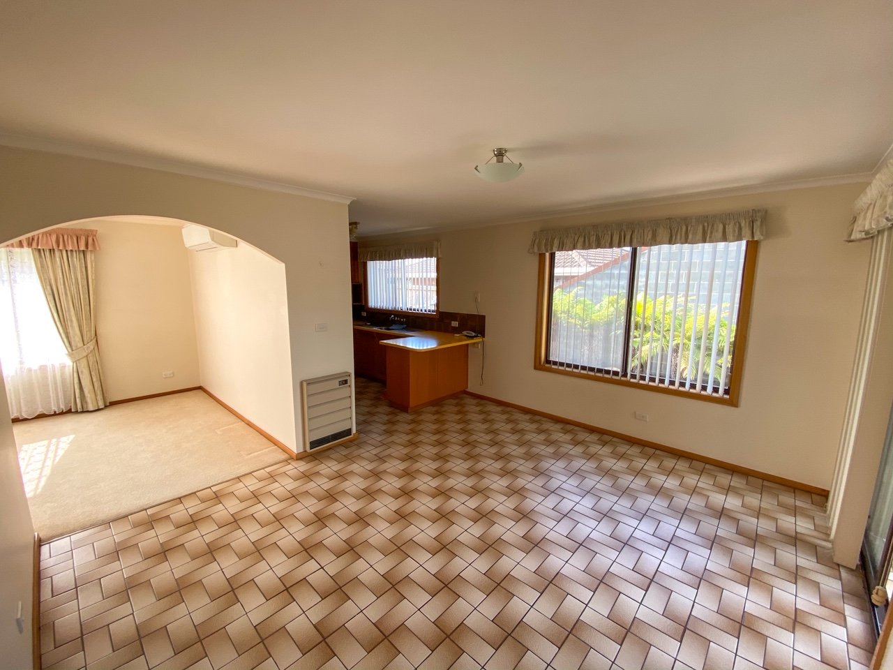 9 Walgett Place GLENORCHY 4