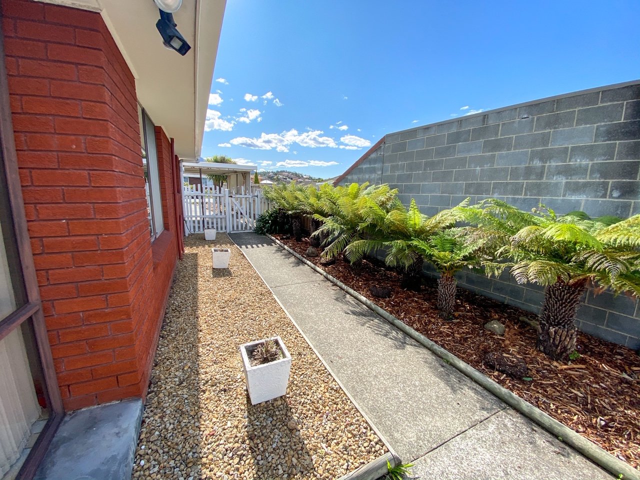 9 Walgett Place GLENORCHY 11