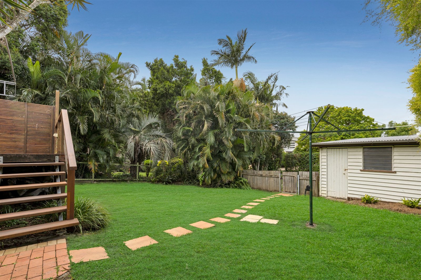 9 Wally Street NUNDAH 17