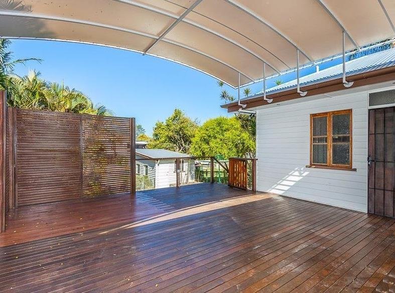 9 Wally Street NUNDAH 1