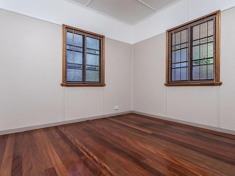 9 Wally Street NUNDAH 5