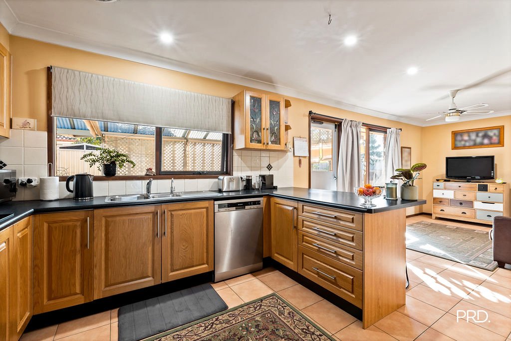 9 Walton Place EMU PLAINS 6