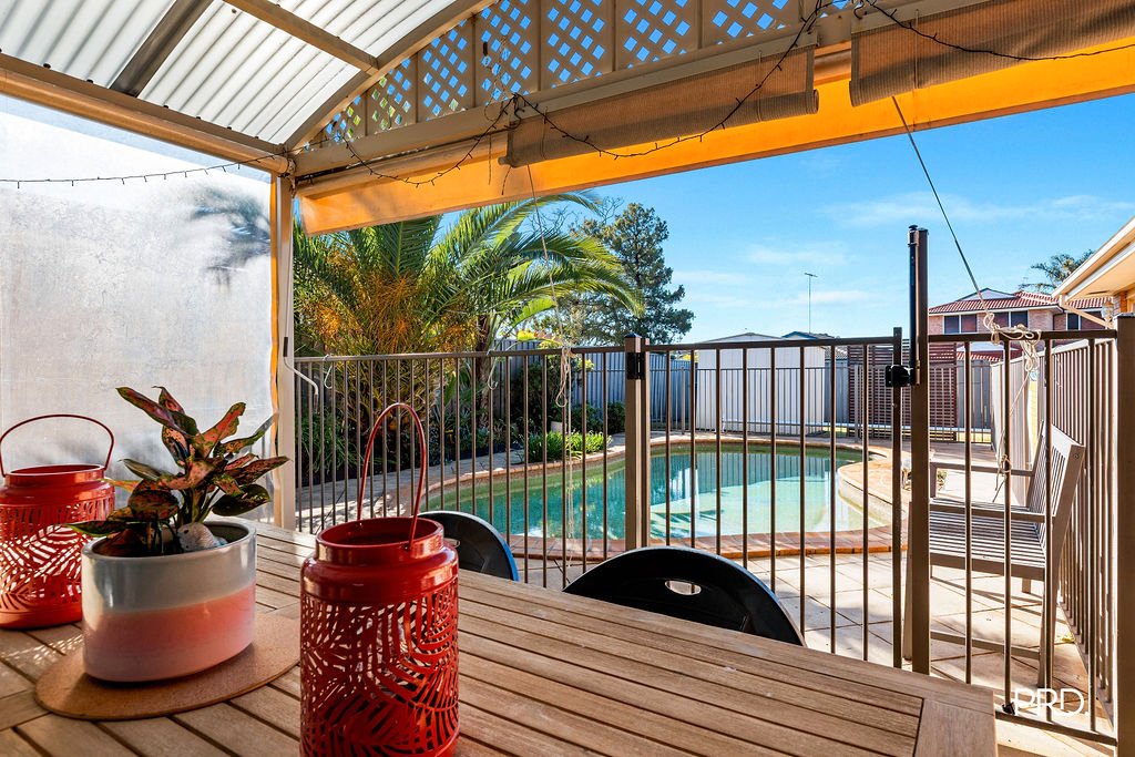 9 Walton Place EMU PLAINS 12