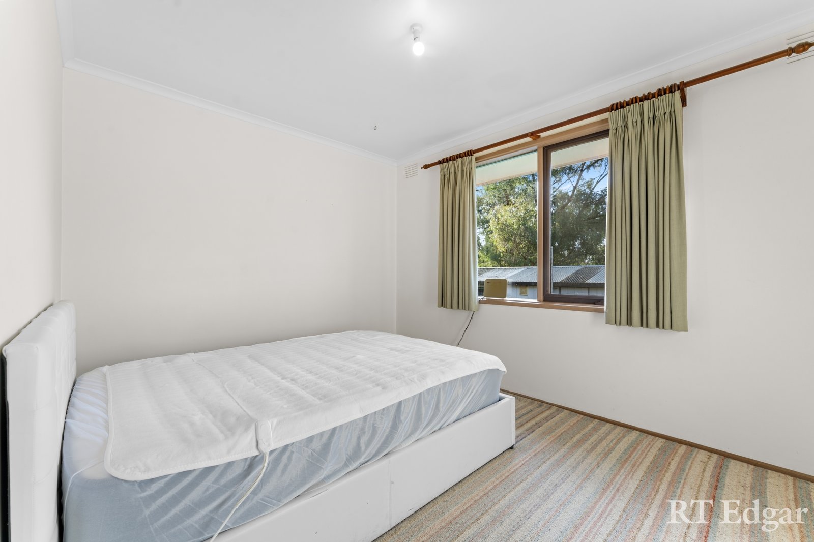 Real Estate and Property in 9 Walton Street, Macedon, VIC