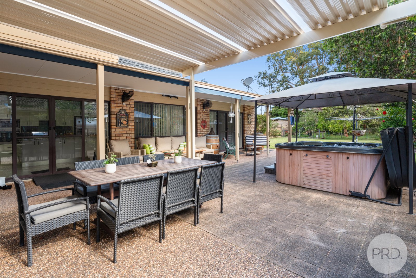 9 Wanda Avenue SALAMANDER BAY 16