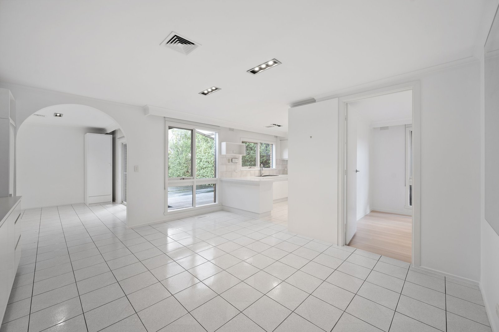 Real Estate and Property in 9 Ward Avenue, Caulfield North, VIC