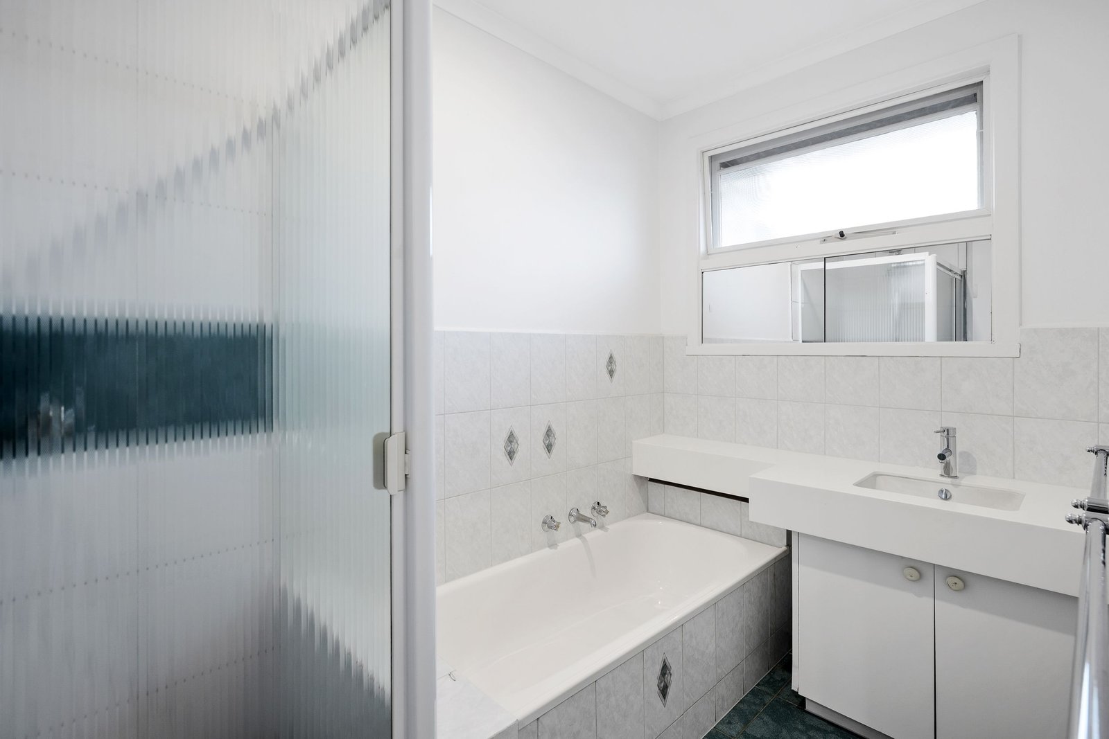 Real Estate and Property in 9 Ward Avenue, Caulfield North, VIC