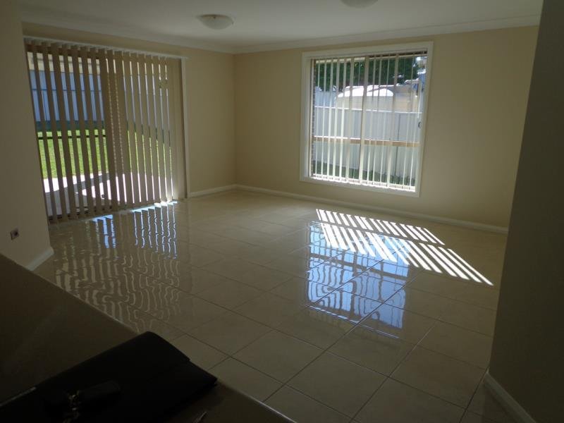 9 Water Gum Close TAMWORTH 3