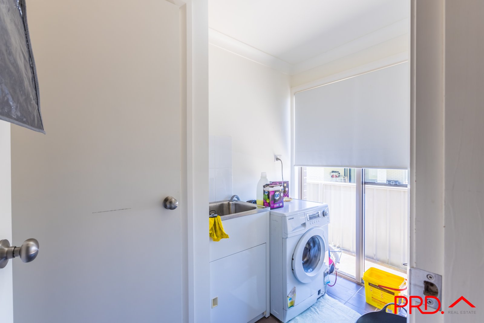 9 Water Gum Close TAMWORTH 16