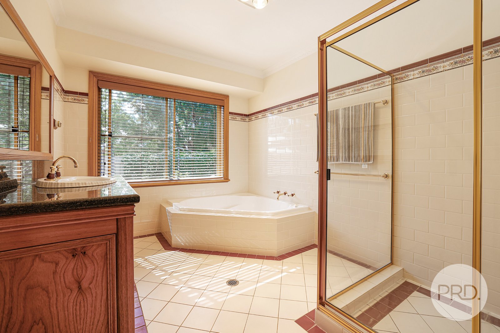 9 Wayamba Close TAMWORTH 6