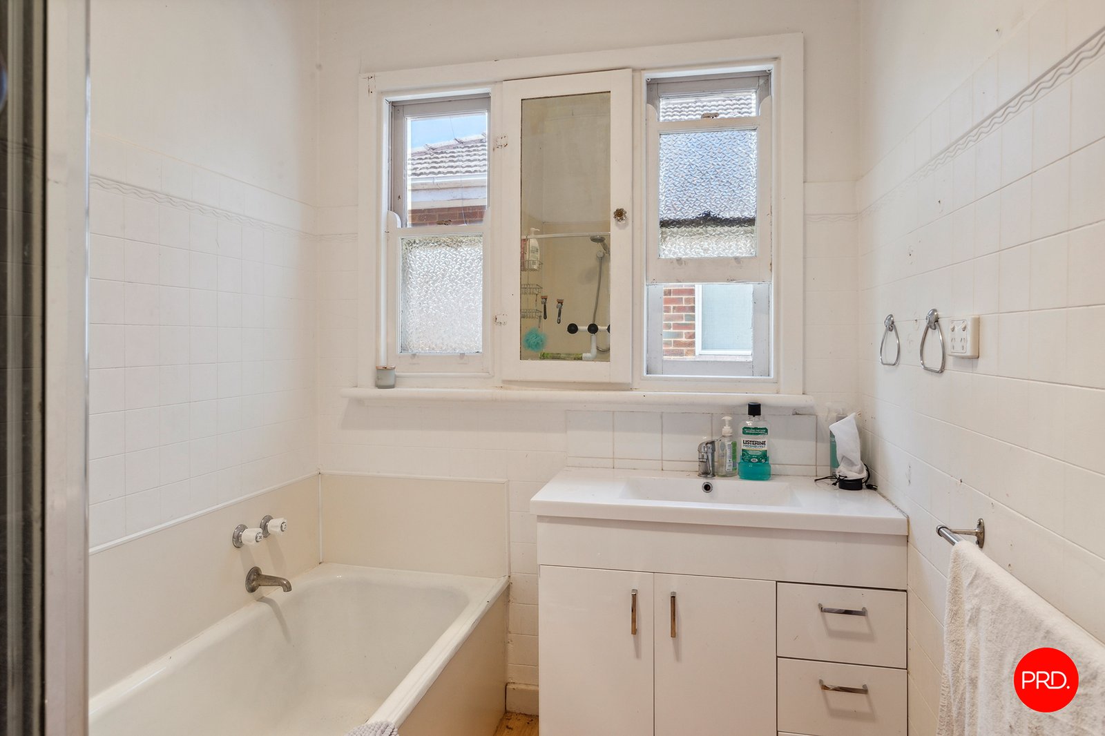 9 Weeroona Avenue NORTH BENDIGO 9