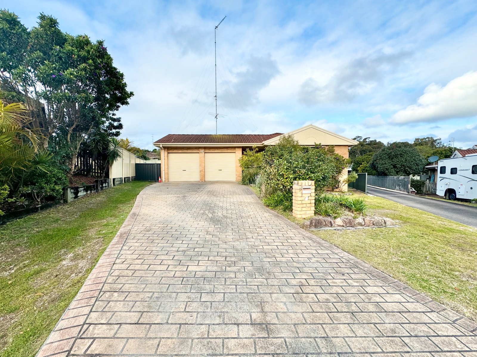 9 Westralia Close SALAMANDER BAY 19
