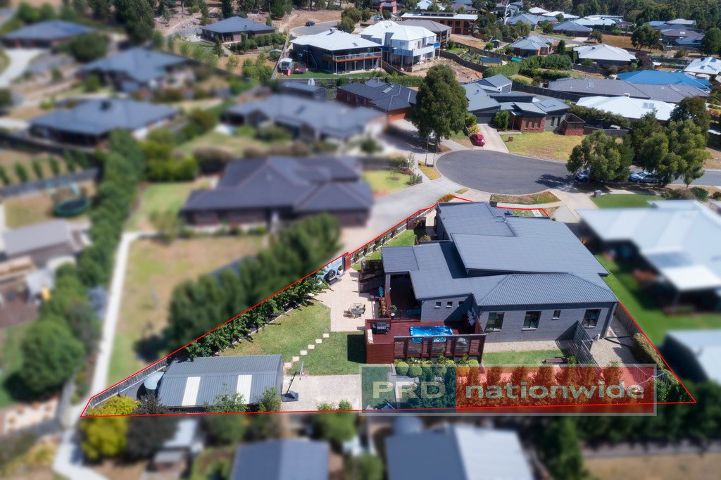 9 Whistler Close BROWN HILL 2