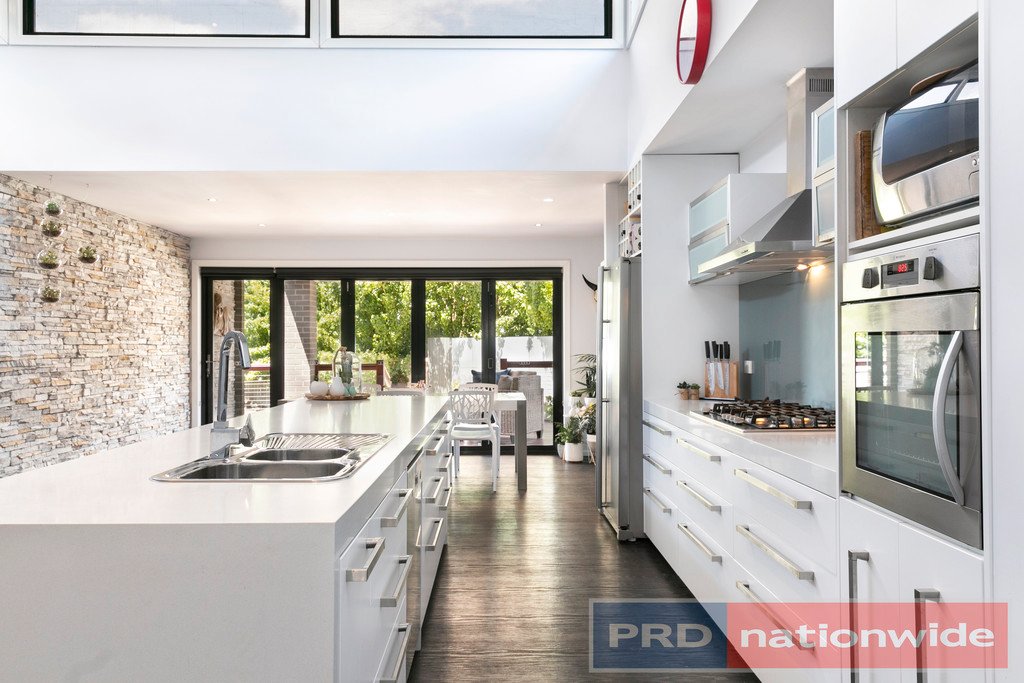 9 Whistler Close BROWN HILL 8