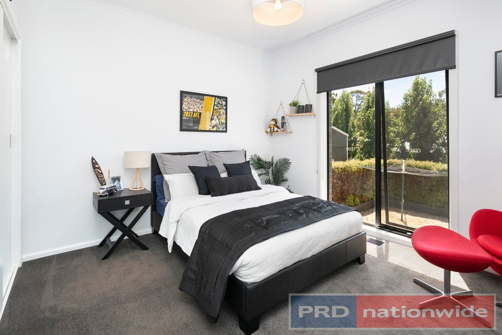 9 Whistler Close BROWN HILL 12