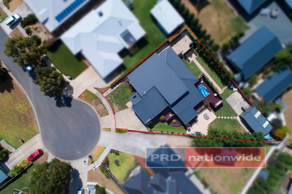 9 Whistler Close BROWN HILL 20