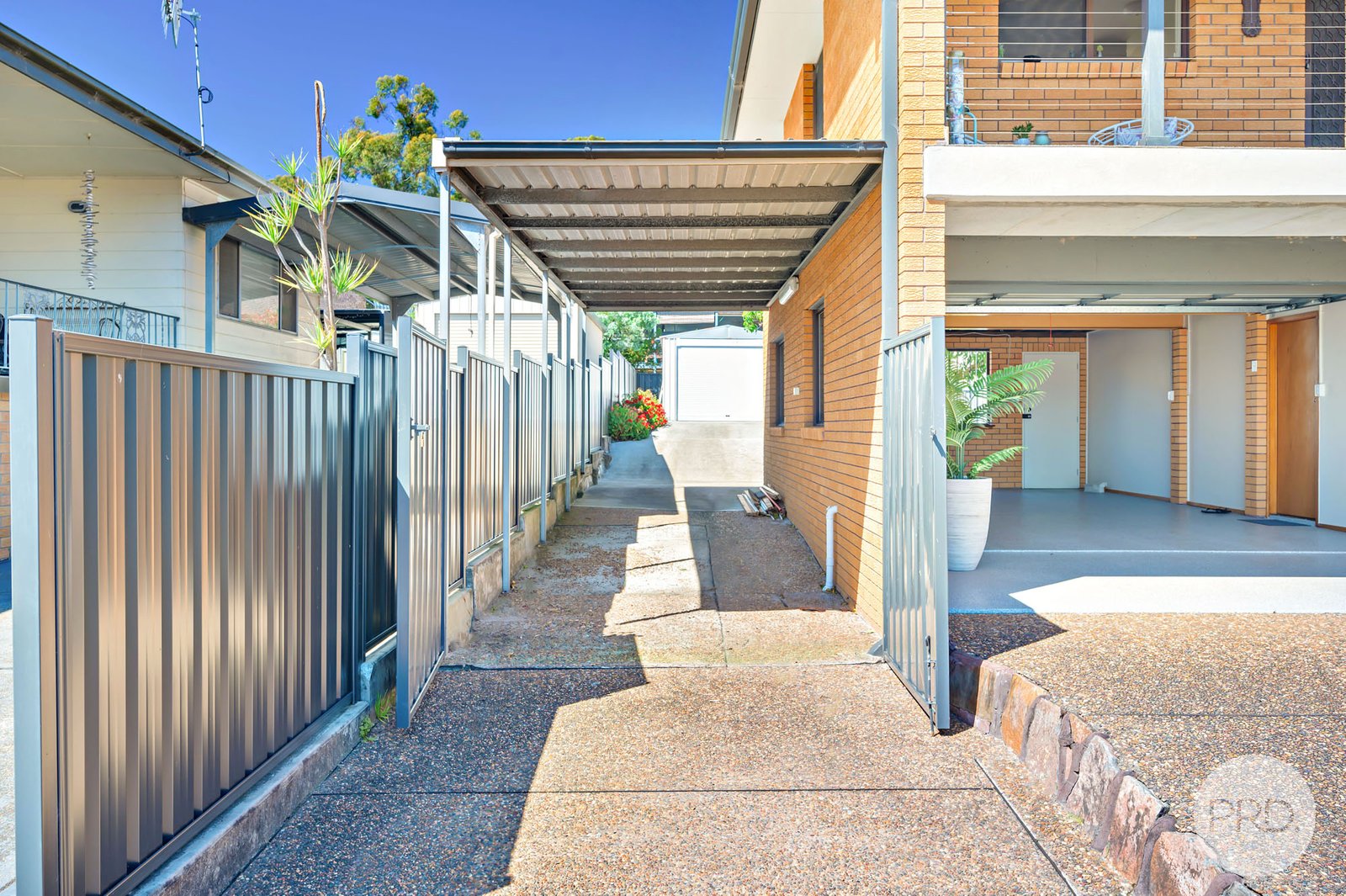9 Whitbread Drive LEMON TREE PASSAGE 11
