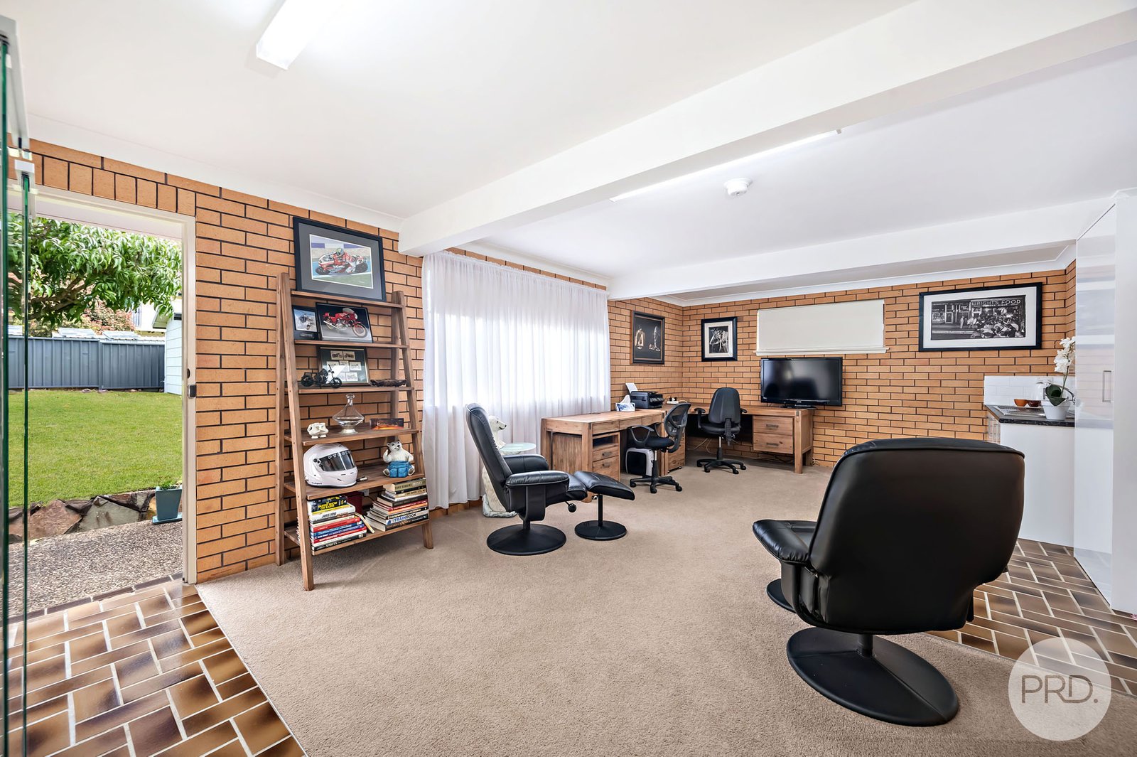 9 Whitbread Drive LEMON TREE PASSAGE 13