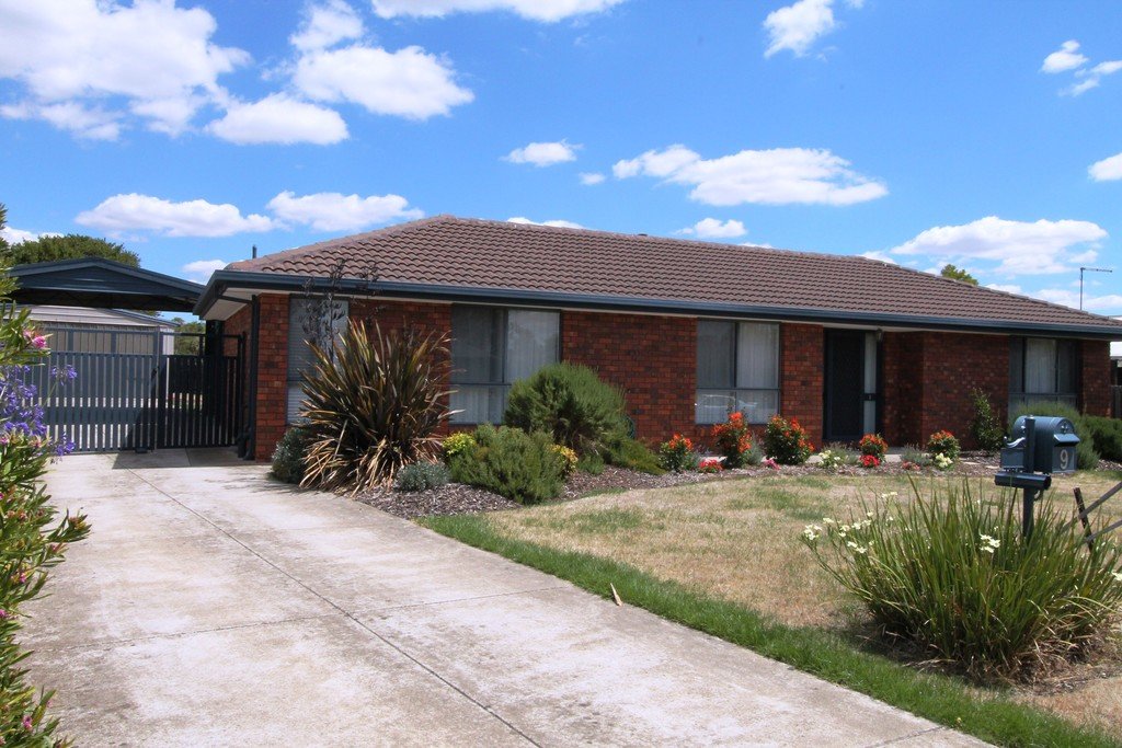 9 Wicklow Drive INVERMAY PARK 1